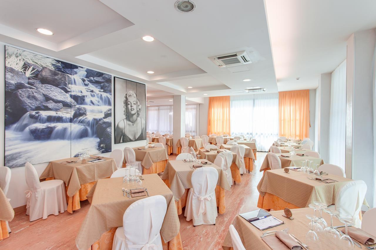 Hotel Nadir 3*
